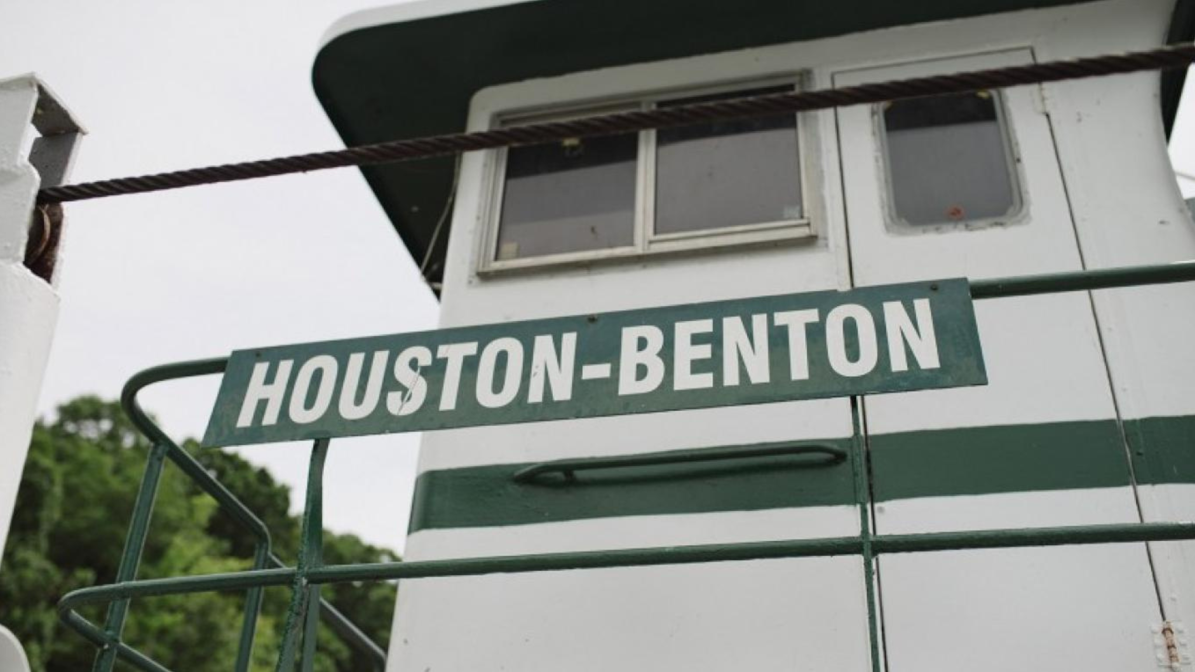 Image of the green and white ferry.